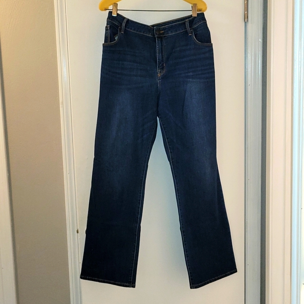 Old Navy Kicker Boot-cut Jeans, Size 20, Medium Wash